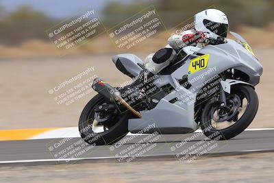 media/Sep-10-2022-SoCal Trackdays (Sat) [[a5bf35bb4a]]/Turn 6 (1140am)/